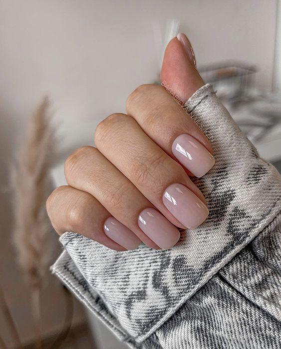 ιδέες-για-μανικιούρ-σε-γήινες αποχρώσεις-το-Φθινόπωρο 2022-τάσεις-