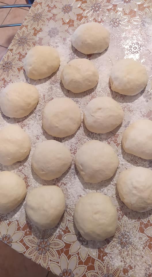 Λουκανικόπιτες-συνταγή-