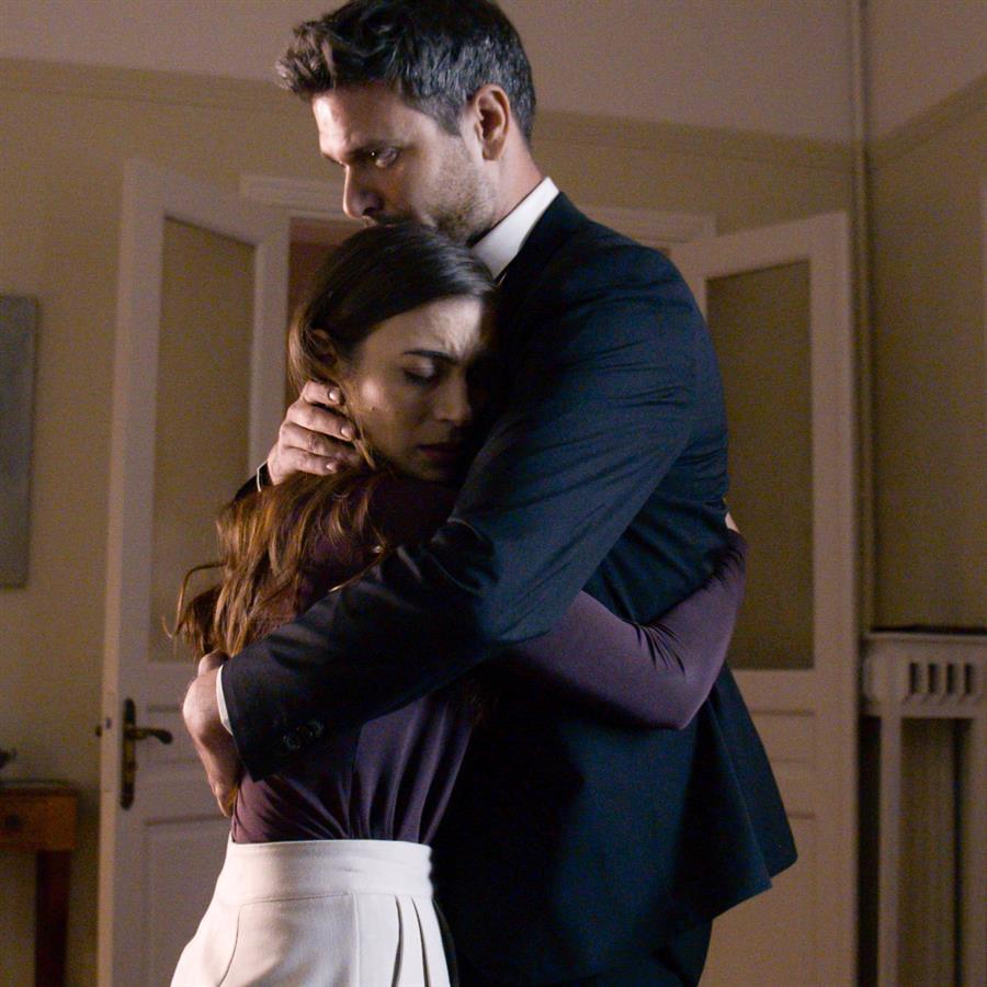 Παγιδευμένοι επόμενα επεισόδια: 22 , 23