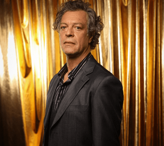 Αυτή η νύχτα μένει: Οι χαρακτήρες της σειράς