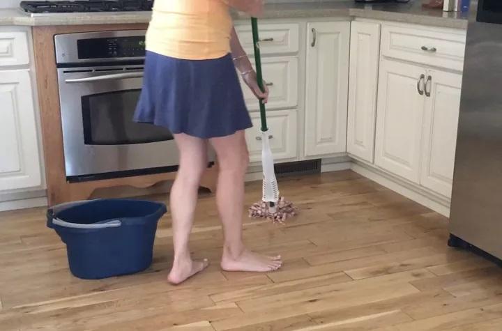 κόλπα καθαριότητας-με-τσάι-