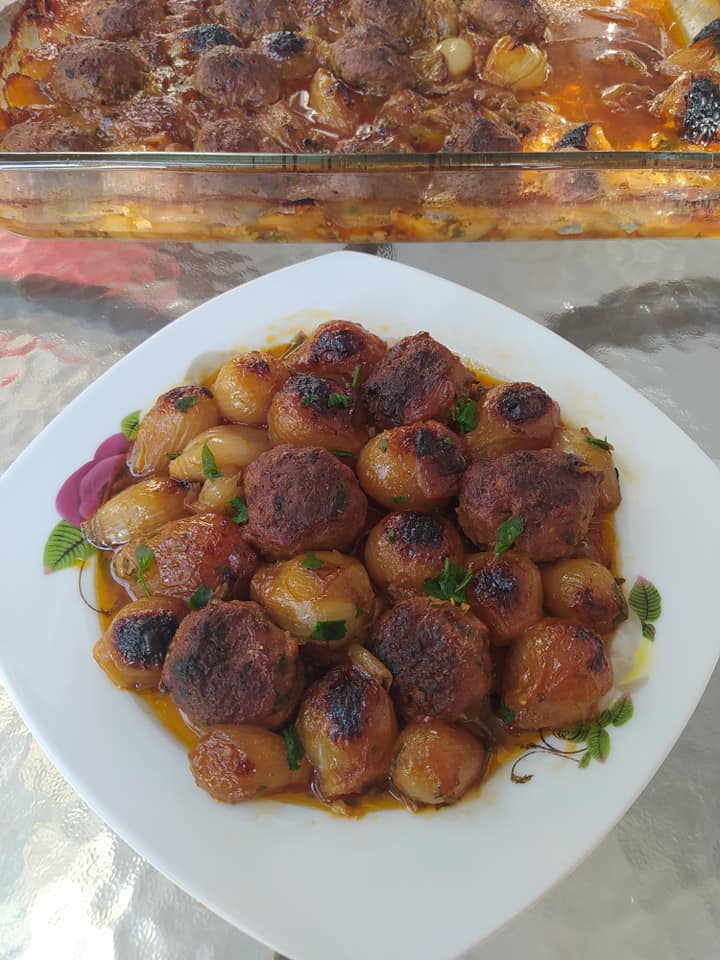 στιφάδο-με-κεφτεδάκια-συνταγή- στιφάδο-με-κεφτεδάκια-συνταγή-