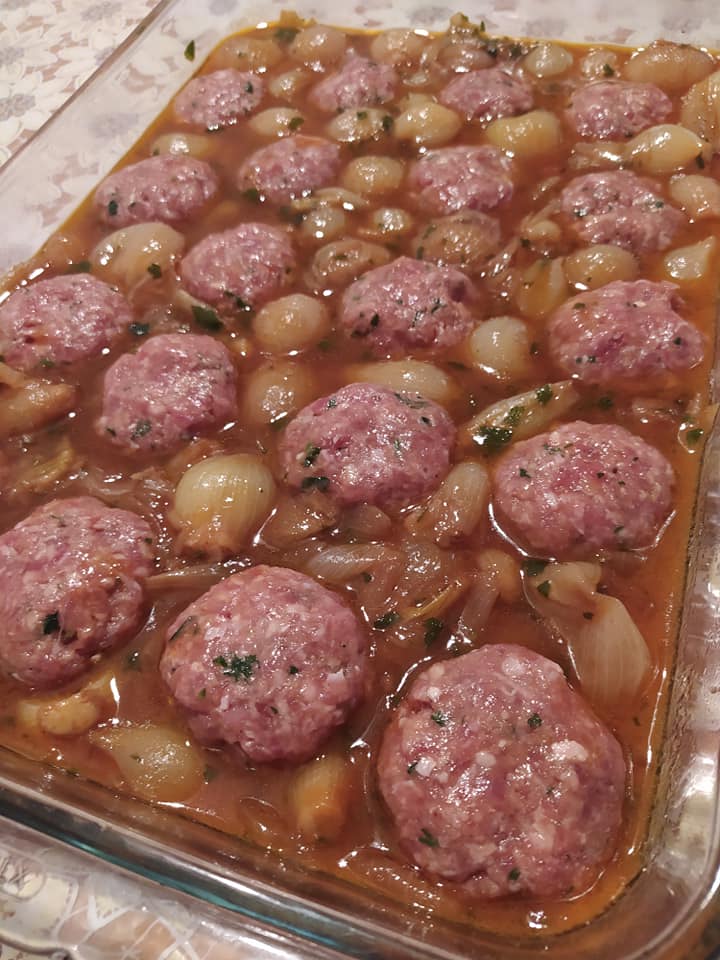 στιφάδο-με-κεφτεδάκια-συνταγή- στιφάδο-με-κεφτεδάκια-συνταγή-