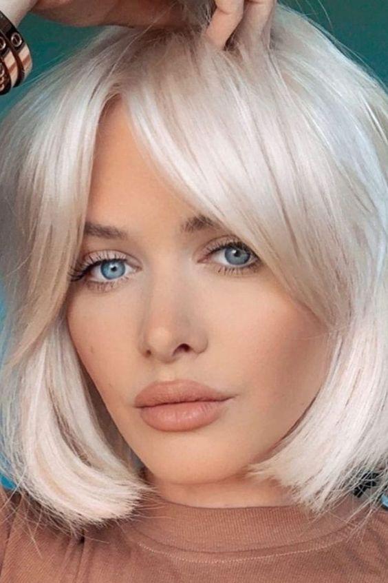 Chin bangs-τάσεις-Χειμώνας 2023-ιδέες- Chin bangs-τάσεις-Χειμώνας 2023-ιδέες-