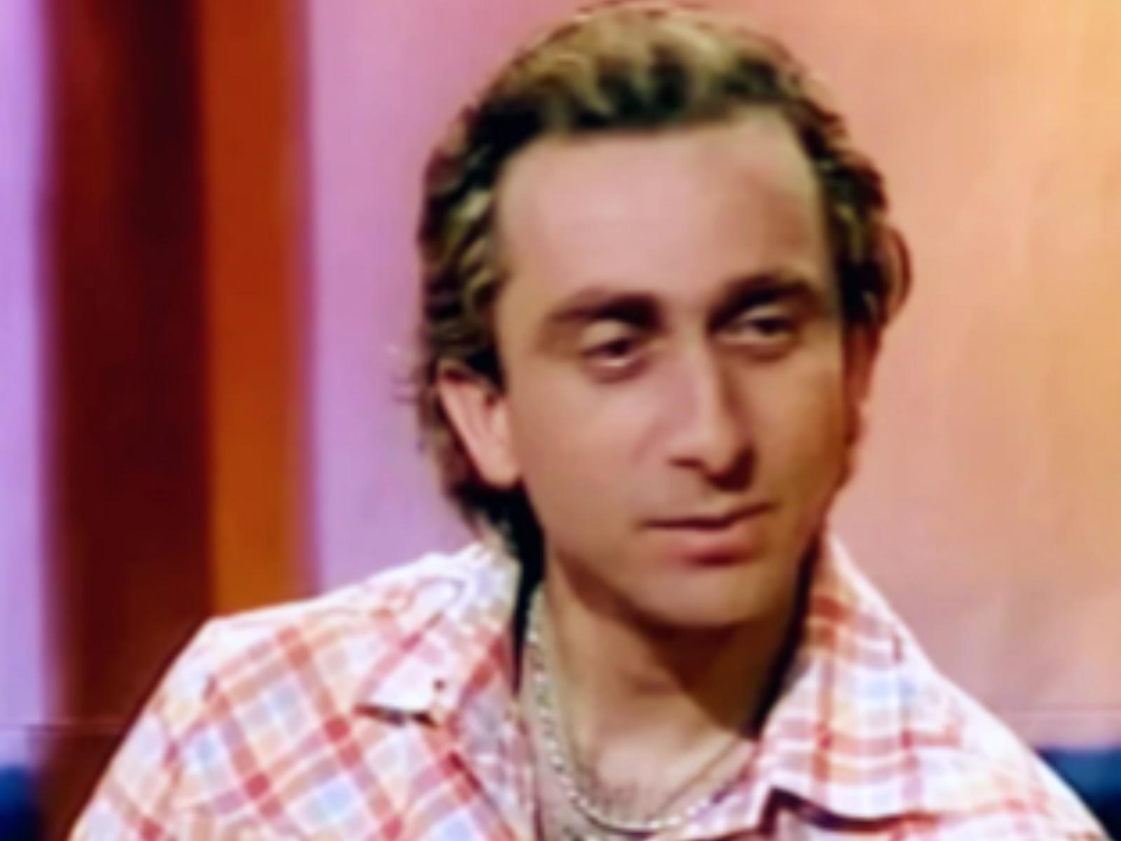 Γιώργος Ταμπάκης: Δείτε πως είναι σήμερα απο τα Παρατράγουδα της Αννίτας Πάνια στα 60 του