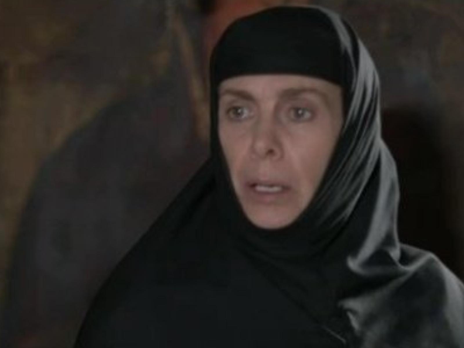 Μαύρο Ρόδο: Ο Σαράντος βάζει στόχο τις καλόγριες για τον φόνο του πατέρα του