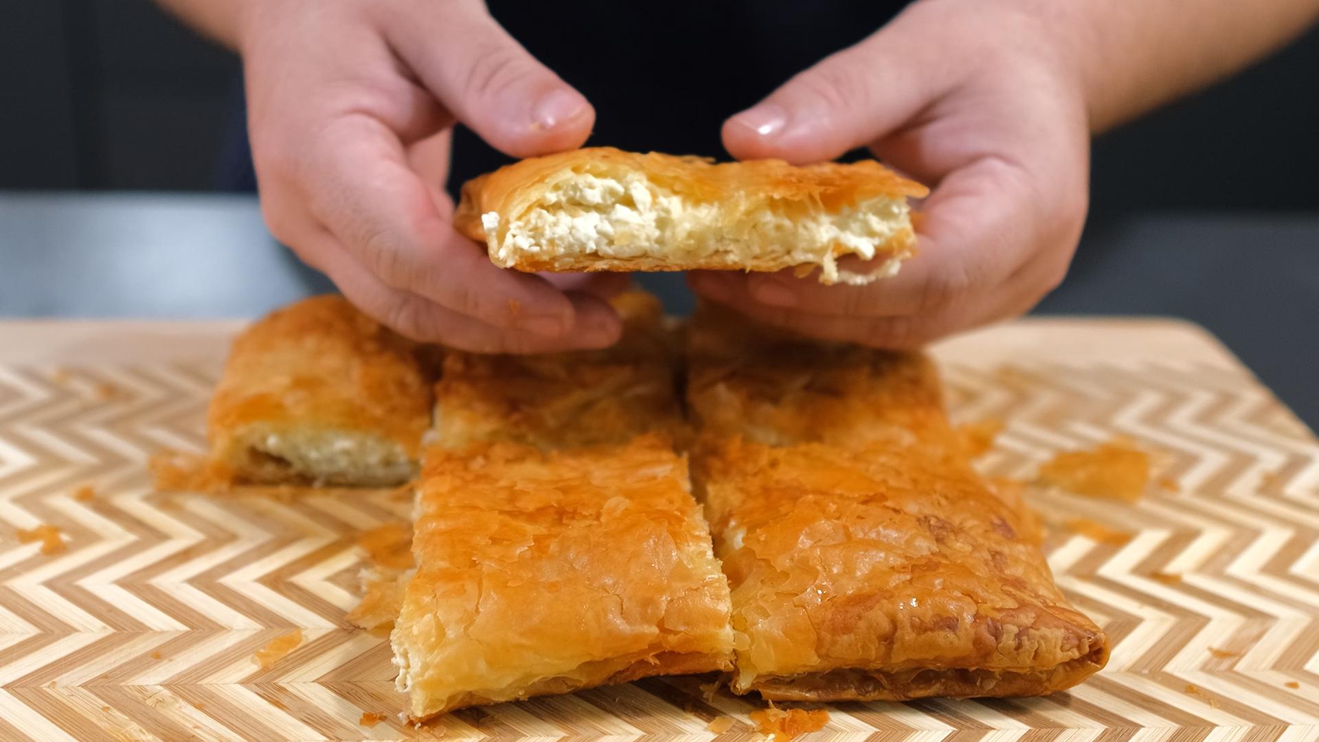 τυρόπιτα-με-φύλλο κρούστας-σαν-μπουγάτσα-συνταγή-