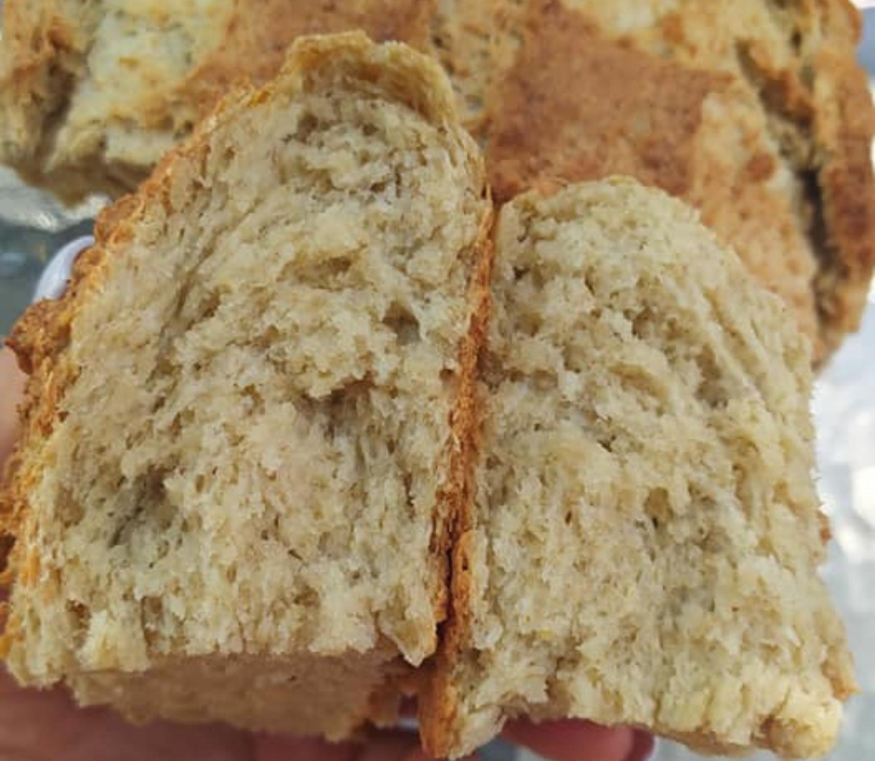Υγιεινό ψωμί με νιφάδες βρώμης