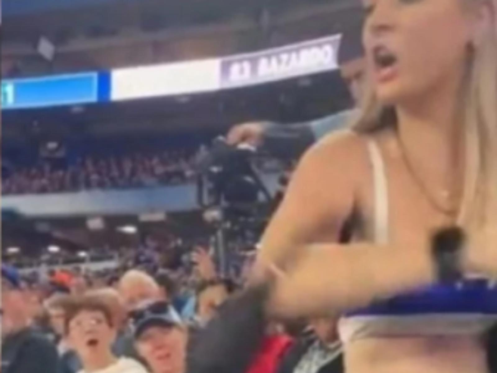 Έκανε πρόταση γάμου μόλις είδε η γυναίκα τι είχε μέσα τον πλάκωσε στα χαστούκια