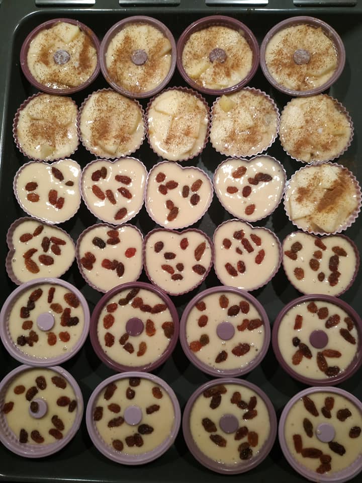 συνταγή-για-μηλοπιτάκια-με-σταφίδες- συνταγή-για-μηλοπιτάκια-με-σταφίδες-