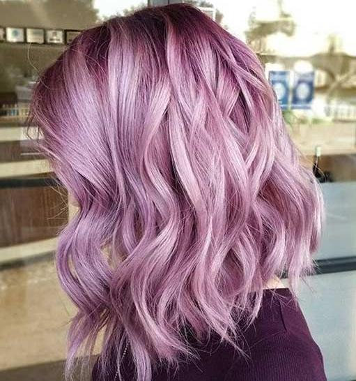 μοβ-παστέλ μαλλιά-τον-Χειμώνα 2023-ιδέες-