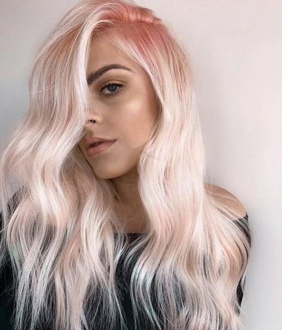 ιδέες-με-παστέλ αποχρώσεις-στα-μαλλιά-τον-Χειμώνα 2023-