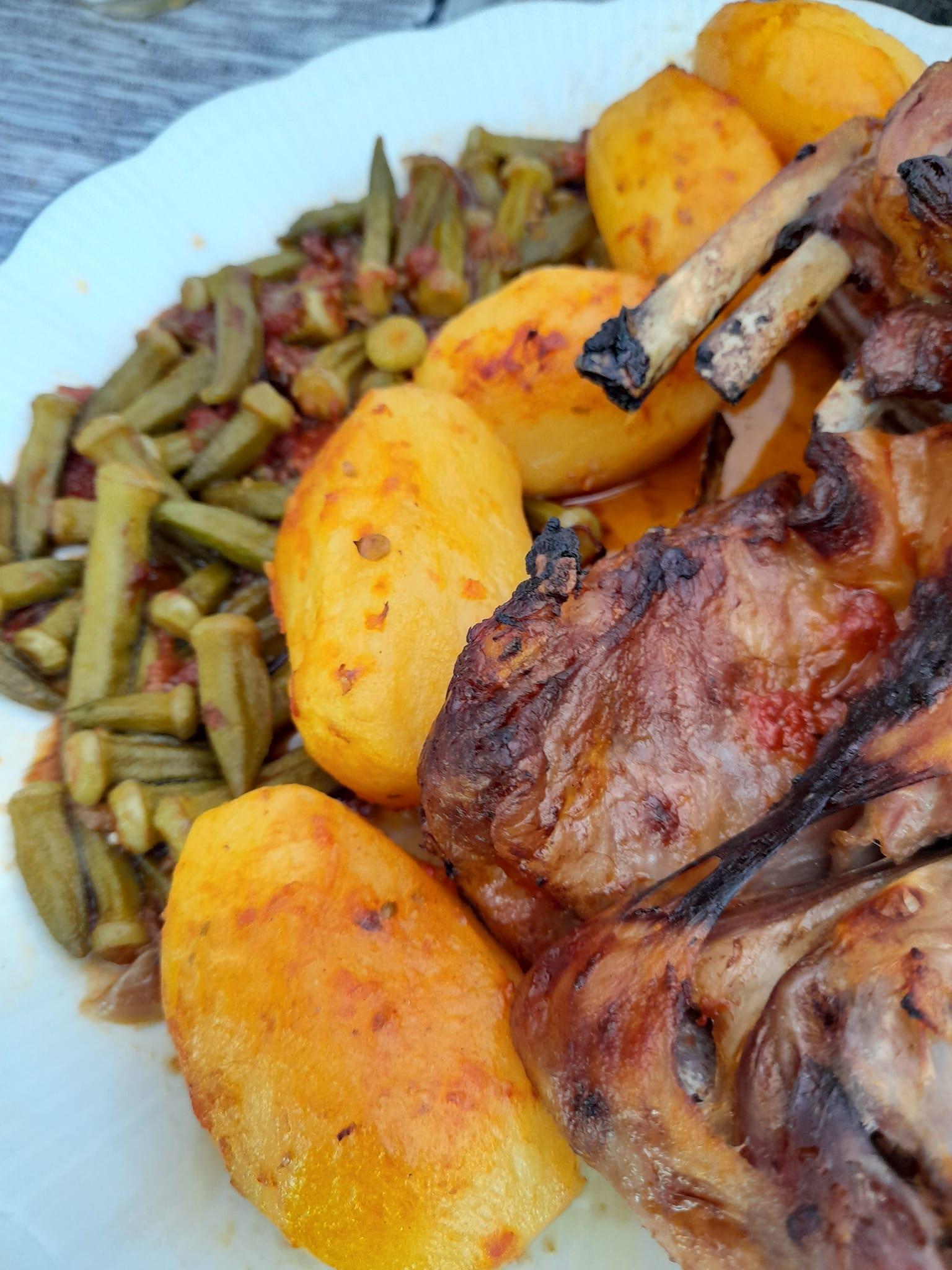 κατσικάκι-με-μπάμιες-και-πατάτες-συνταγή- κατσικάκι-με-μπάμιες-και-πατάτες-συνταγή-