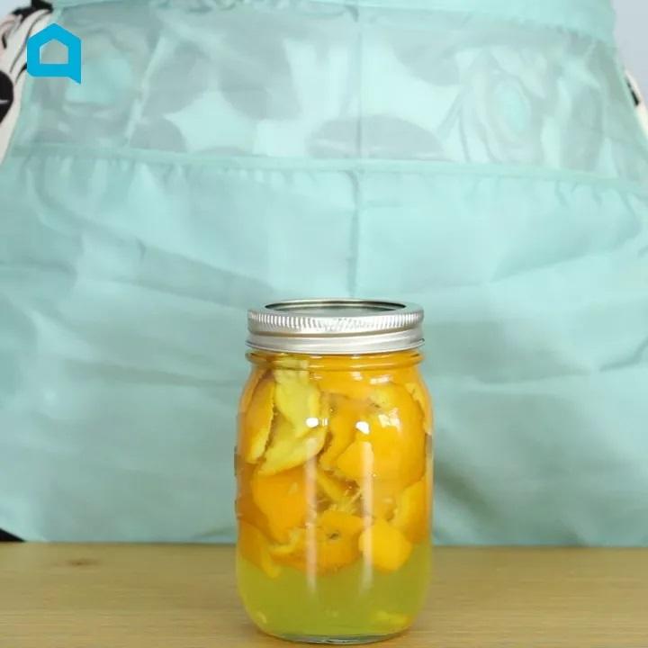 σπιτικό καθαριστικό-για-καμένα λίπη-στον-φούρνο-