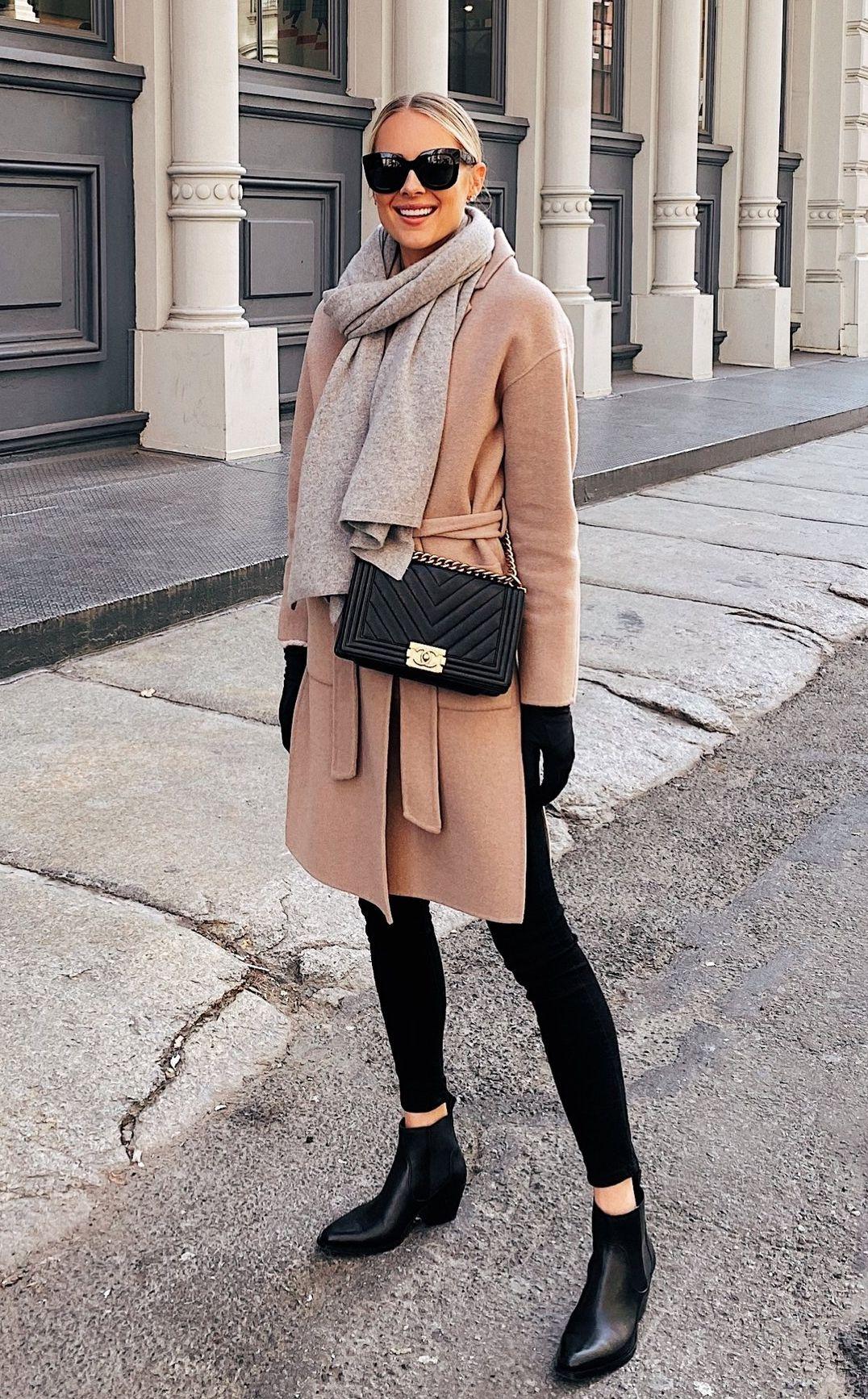 μαύρο-κολάν-με-ζαχαρί-καπαρντίνα-και-μποτάκια-ιδέες-