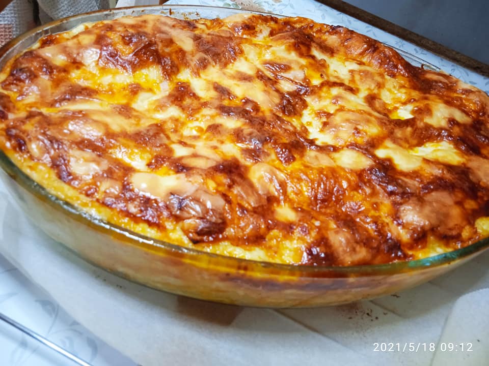 σουφλέ-με-ψωμί του τοστ-τυριά-και-αλλαντικά-συνταγή-