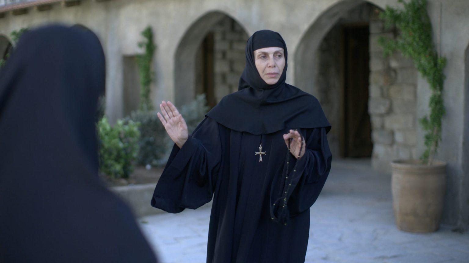 Μαύρο Ρόδο: Η σκοτεινή πλευρά της Ηγουμένης