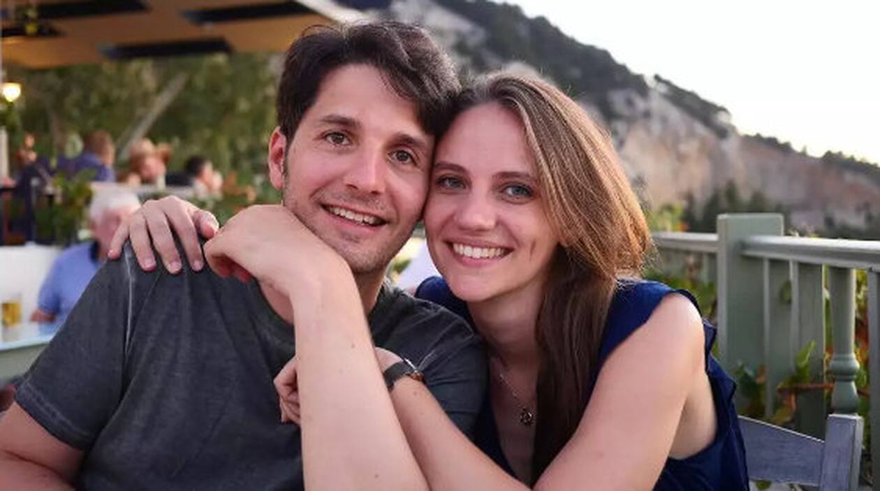 Μαύρο Ρόδο: Ο σύντροφος της Ελισσάβετ είναι ο κούκλος που όλες θα θέλαμε