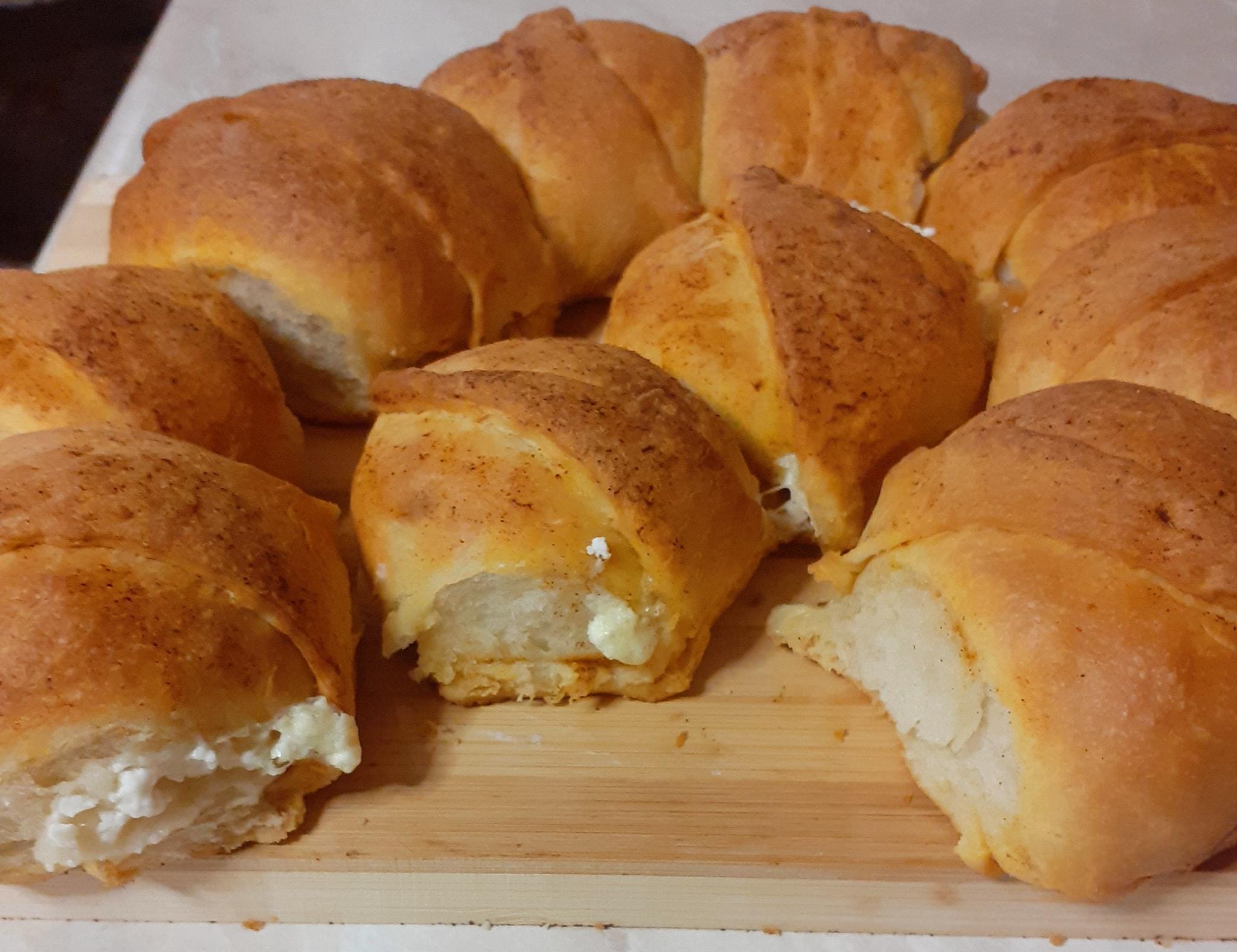 Τυροψωμάκια αφρός σε κουλούρα