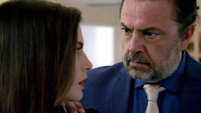 Παγιδευμένοι-Αλέκος-Άννα