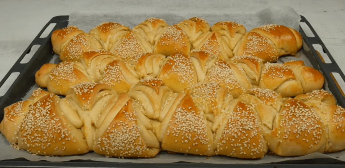 Εύκολα -τρίγωνα -ψωμάκια -για- το -ταπεράκι- του- σχολείου- Εύκολα -τρίγωνα -ψωμάκια -για- το -ταπεράκι- του- σχολείου-