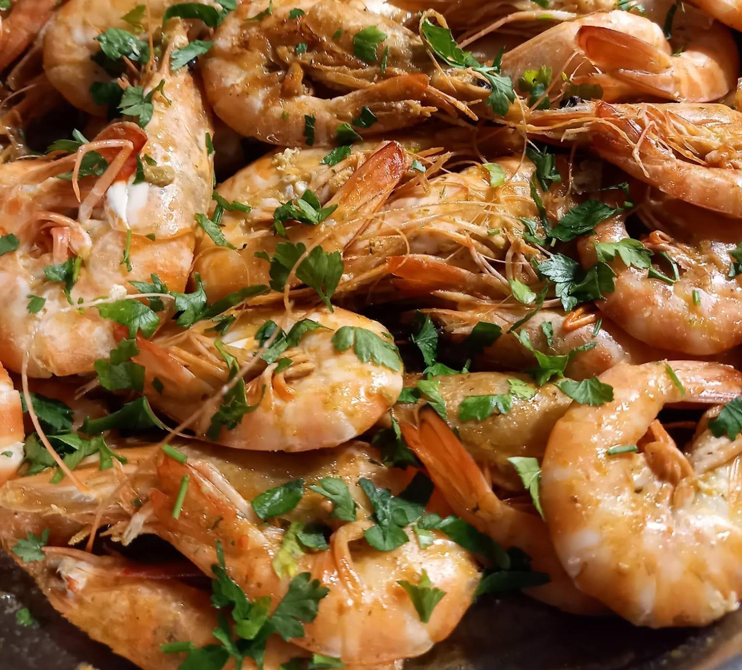 Γαρίδες σκορδάτες και λεμονάτες