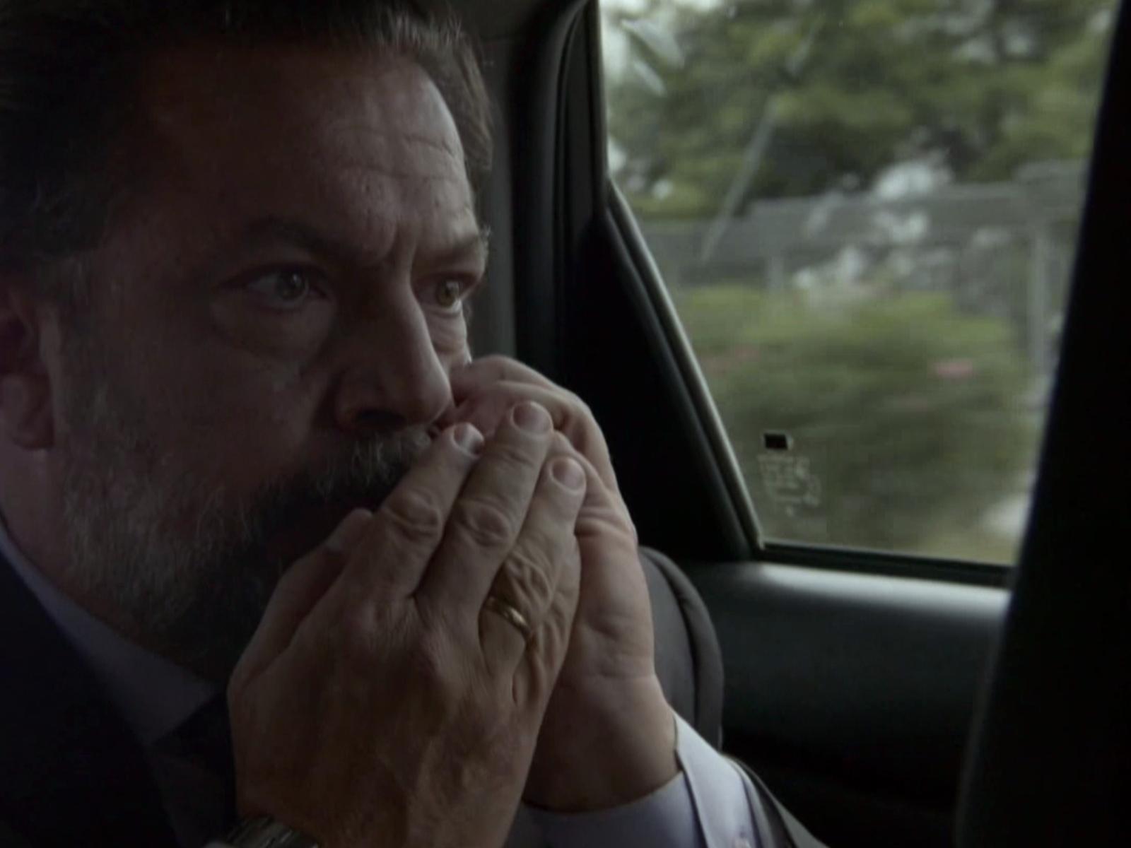 Παγιδευμένοι: Ο Αλέκος εύχεται να σαπίσει ο γιος του μέσα στην φυλακή