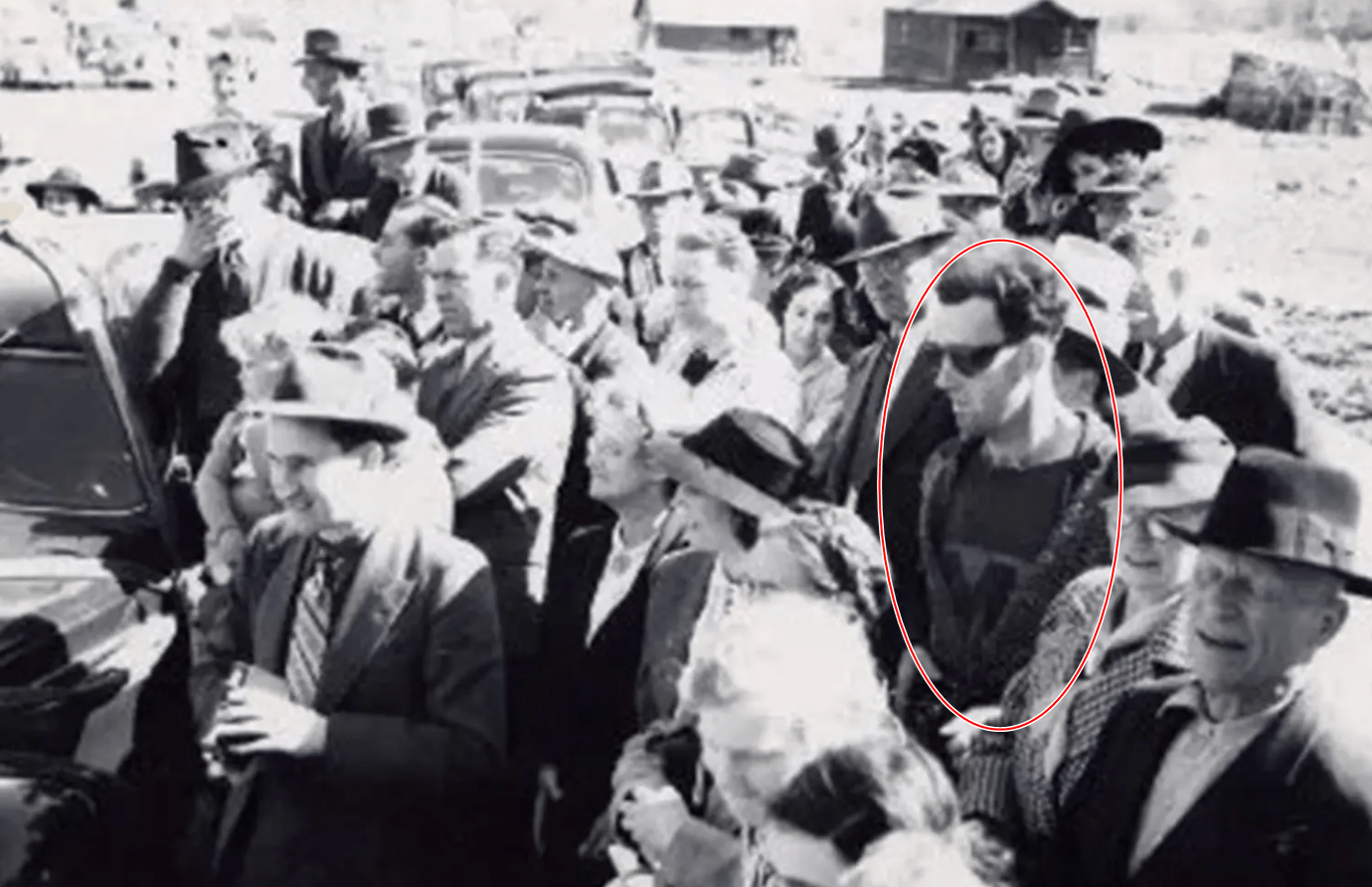 οι-διάσημοι-που-ταξίδεψαν-στον-χρόνο- οι-διάσημοι-που-ταξίδεψαν-στον-χρόνο-