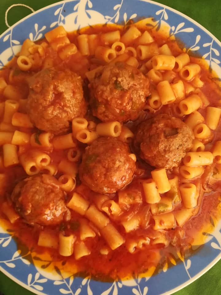 κεφτεδάκια-με-κοφτό μακαρονάκι-συνταγή- κεφτεδάκια-με-κοφτό μακαρονάκι-συνταγή-