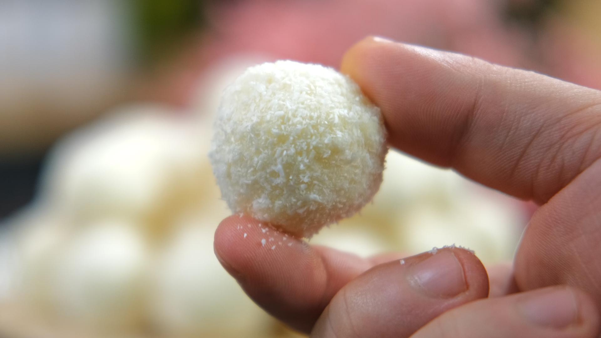 συνταγή-για-τρουφάκια-με-ινδοκάρυδο- συνταγή-για-τρουφάκια-με-ινδοκάρυδο-