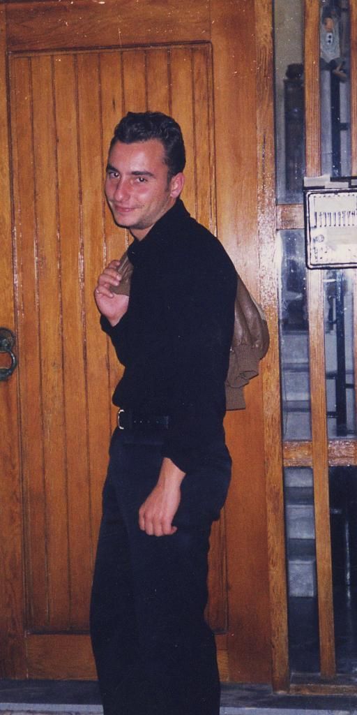 Σασμός: Η δραματική ιστορία του Βασίλη Σταματάκη και η σύντροφός του