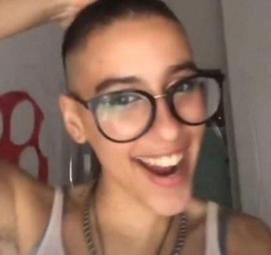 Ματθίλδη Μαγγίρα : Έγινε πλατινέ ξανθιά – Τι αλλαγή έκανε η 18χρονη κόρη της