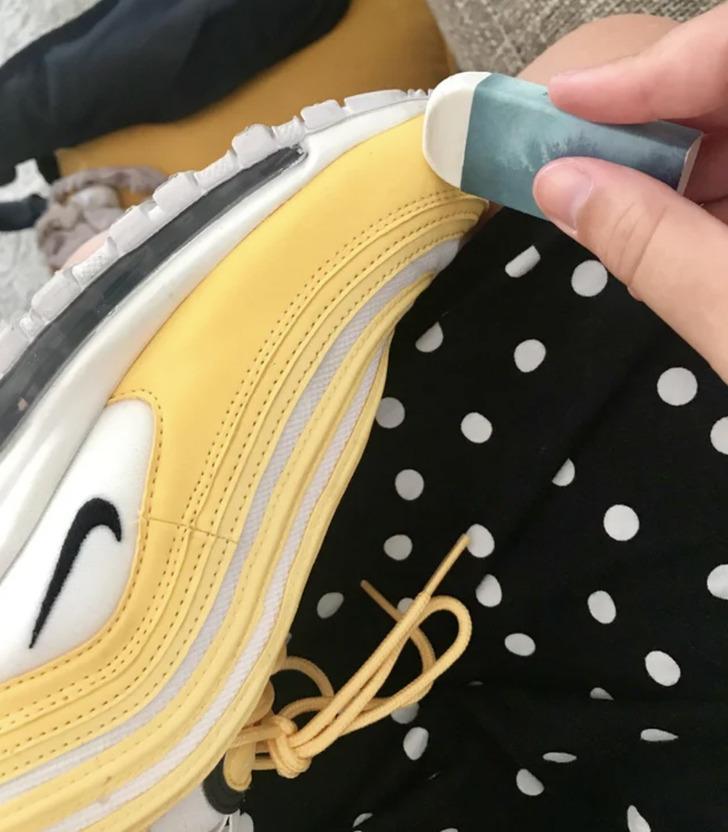 έξυπνα κόλπα-για-να-ανανεώσετε-τα-ρούχα-σας-