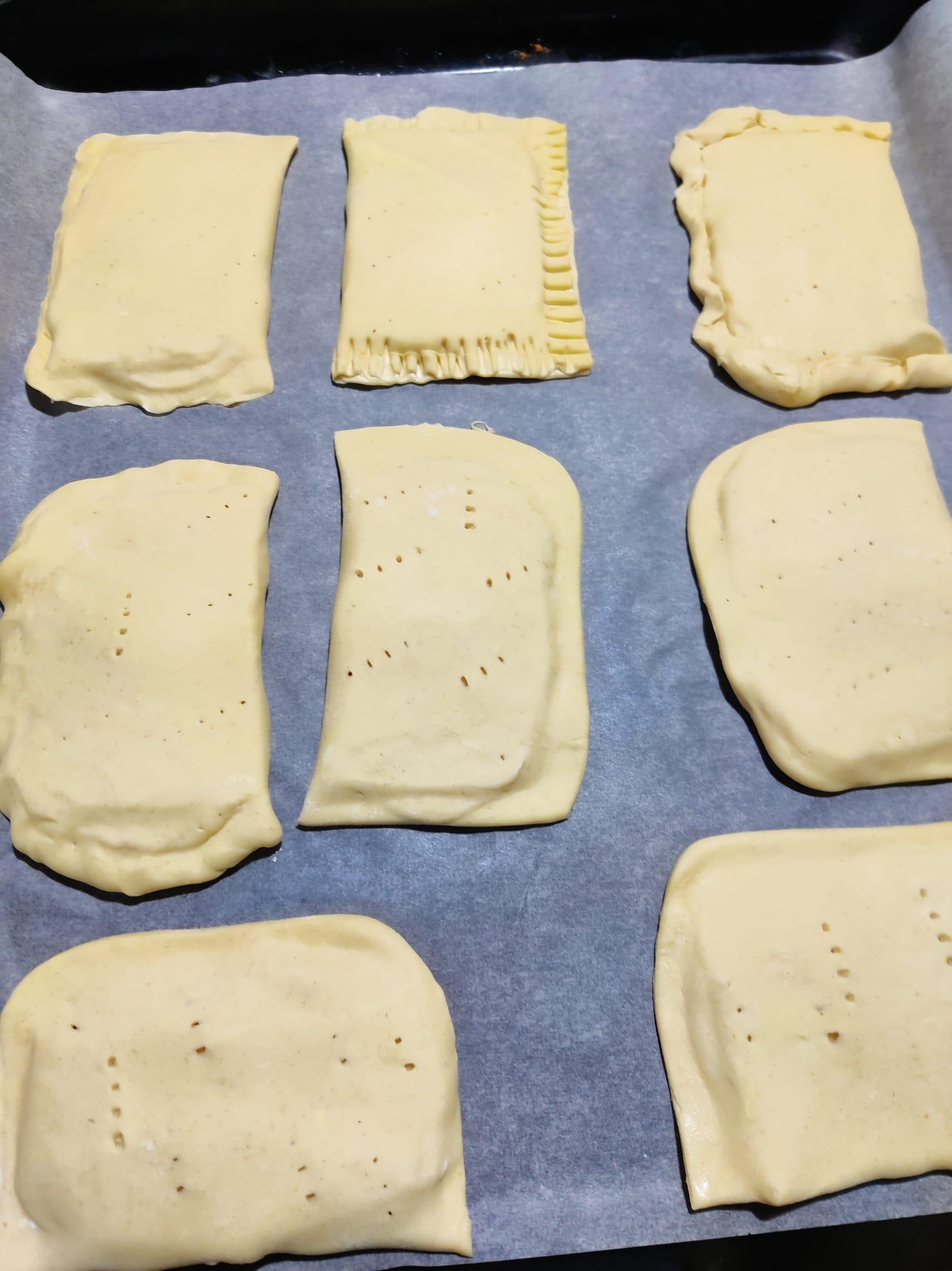 συνταγή-για-ζαμπονοτυρόπιτες-με-σφολιάτα-