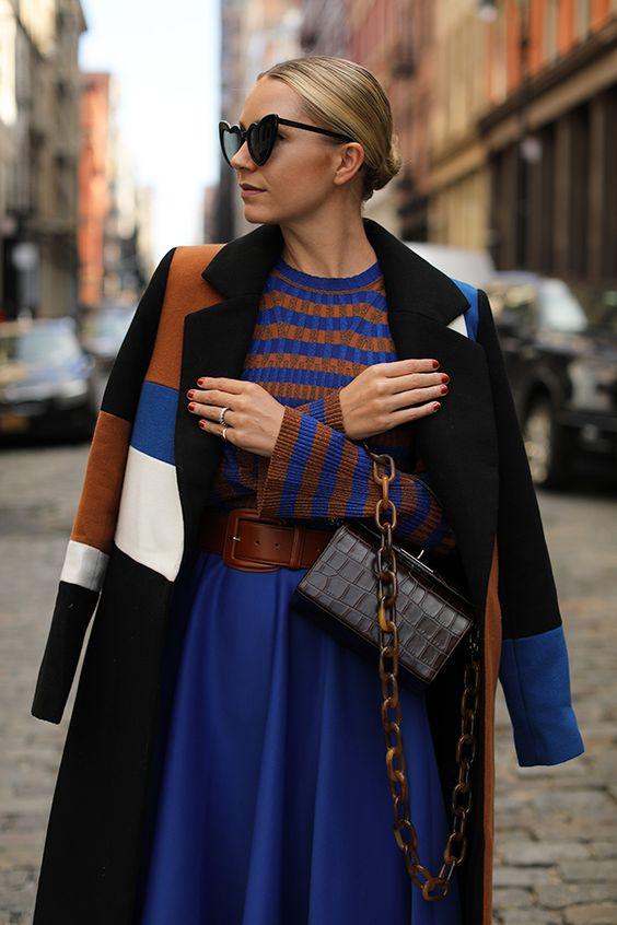 Χειμώνας 2022 – 2023: Συνδύασε το μπλε και το μαύρο στο ντύσιμό σου