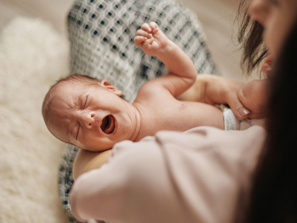 Σύνδρομο ανατάραξης μωρού-συμπτώματα-βλάβες-