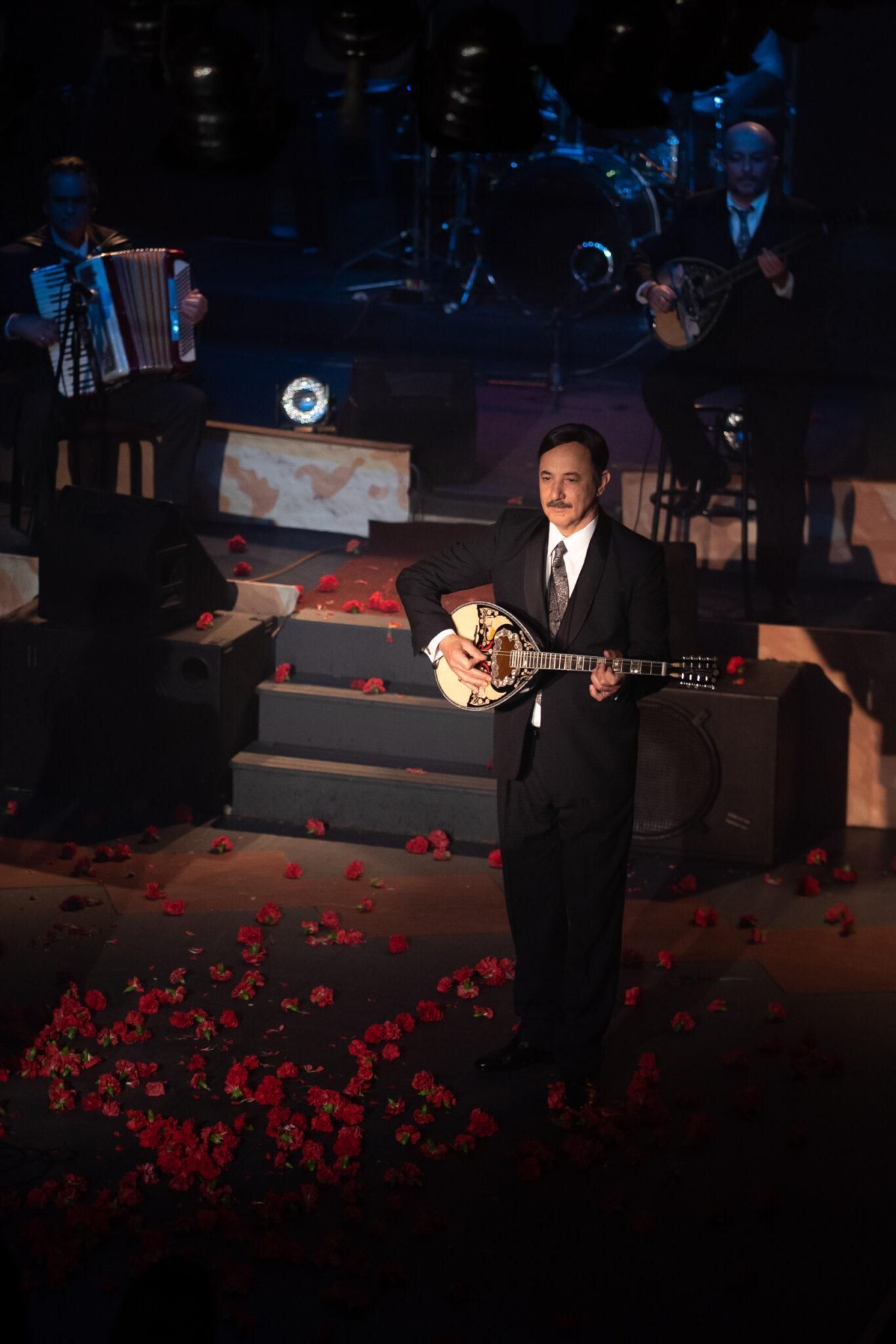 Φαντασία : Έρχεται η νέα μίνι σειρά του ΑΝΤ1 αφιερωμένη στα μπουζούκια του ’90