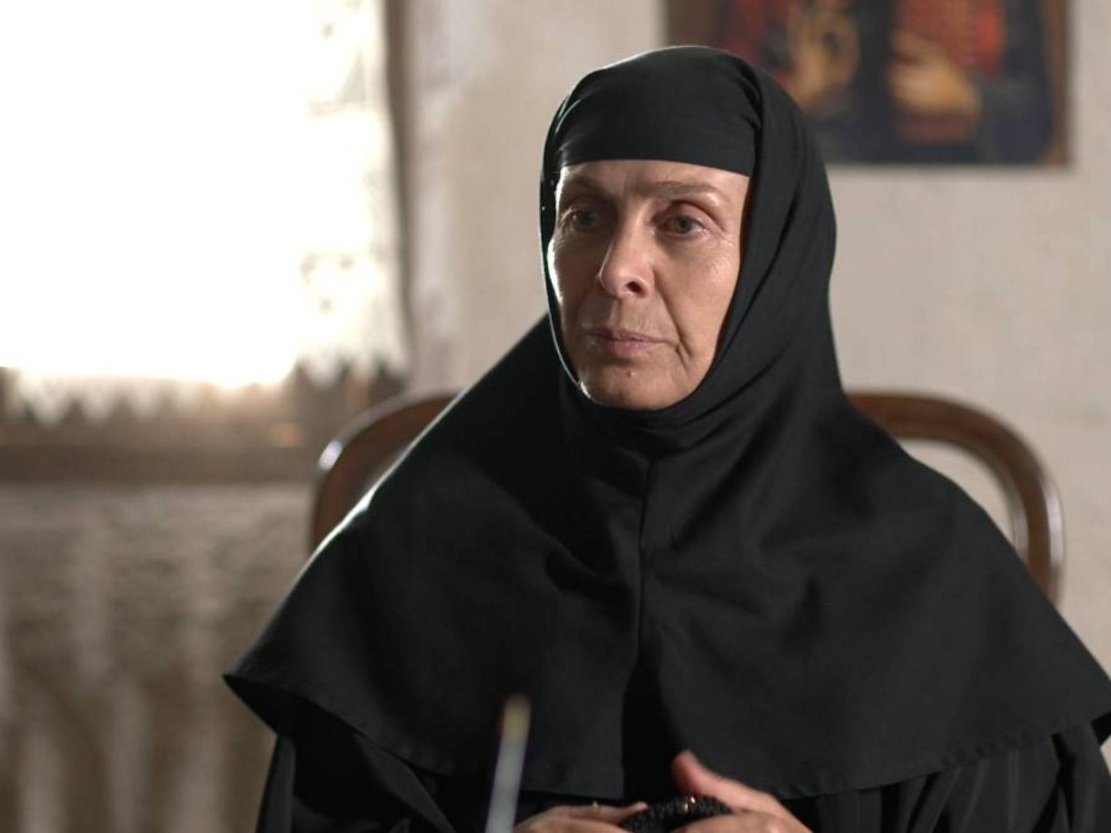 Μαύρο Ρόδο-ηγουμένη-