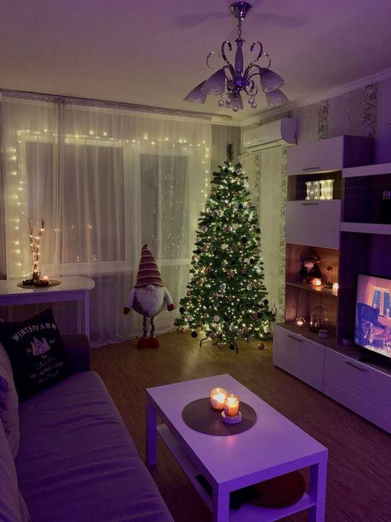 χριστουγεννιάτικα φωτάκια-πίσω-από-τις-κουρτίνες-ιδέες-