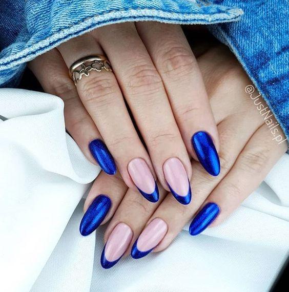γαλλικό μανικιούρ-σε-μπλε ηλεκτρίκ-ιδέες-