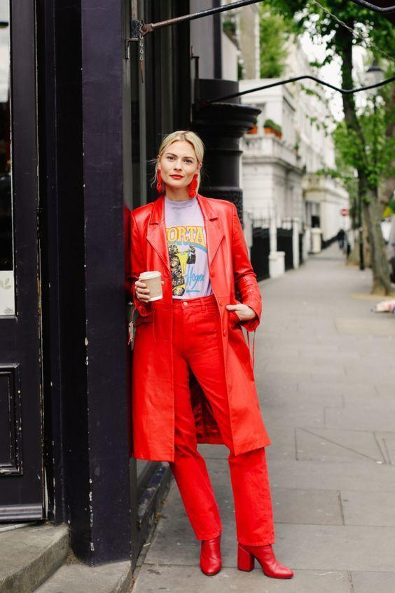 ιδέες-για-ντύσιμο-με-χρωματιστές μπότες-Χειμώνας 2022-