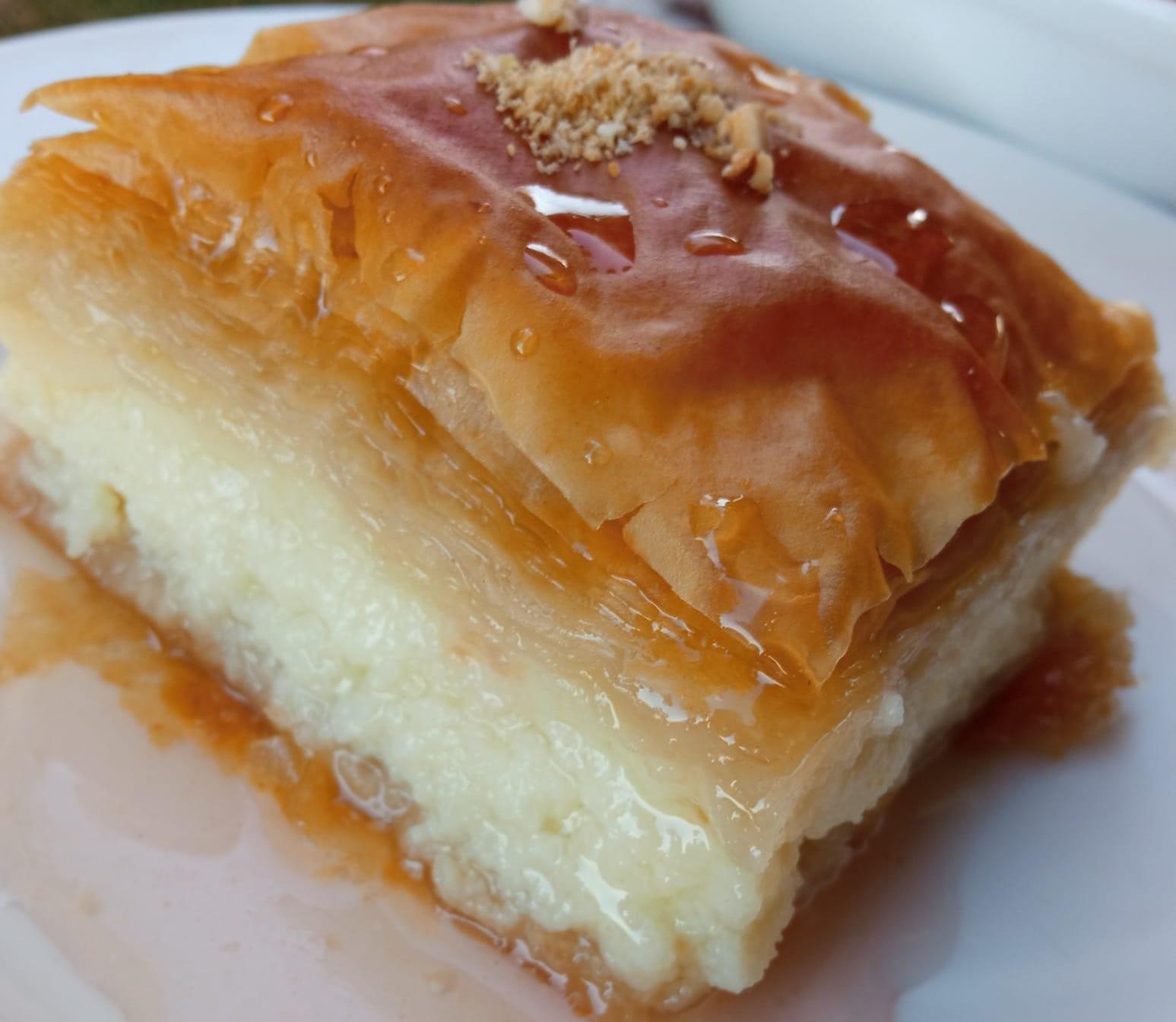 Γαλακτομπούρεκο με φύλλο Βηρυτού