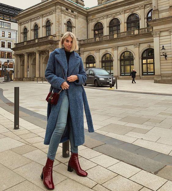 τζιν-παντελόνι-με-μπλε πανωφόρι-και-μπορντό-μποτάκια-ιδέες- τζιν-παντελόνι-με-μπλε πανωφόρι-και-μπορντό-μποτάκια-ιδέες-