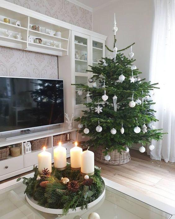 ιδέες-για-χριστουγεννιάτικη-διακόσμηση-με-κουκουνάρια-Χριστούγεννα 2022- ιδέες-για-χριστουγεννιάτικη-διακόσμηση-με-κουκουνάρια-Χριστούγεννα 2022-