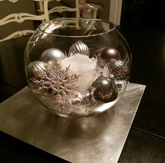 Ιδέες Χριστουγεννιάτικης διακόσμησης με στρογγυλές γυάλες