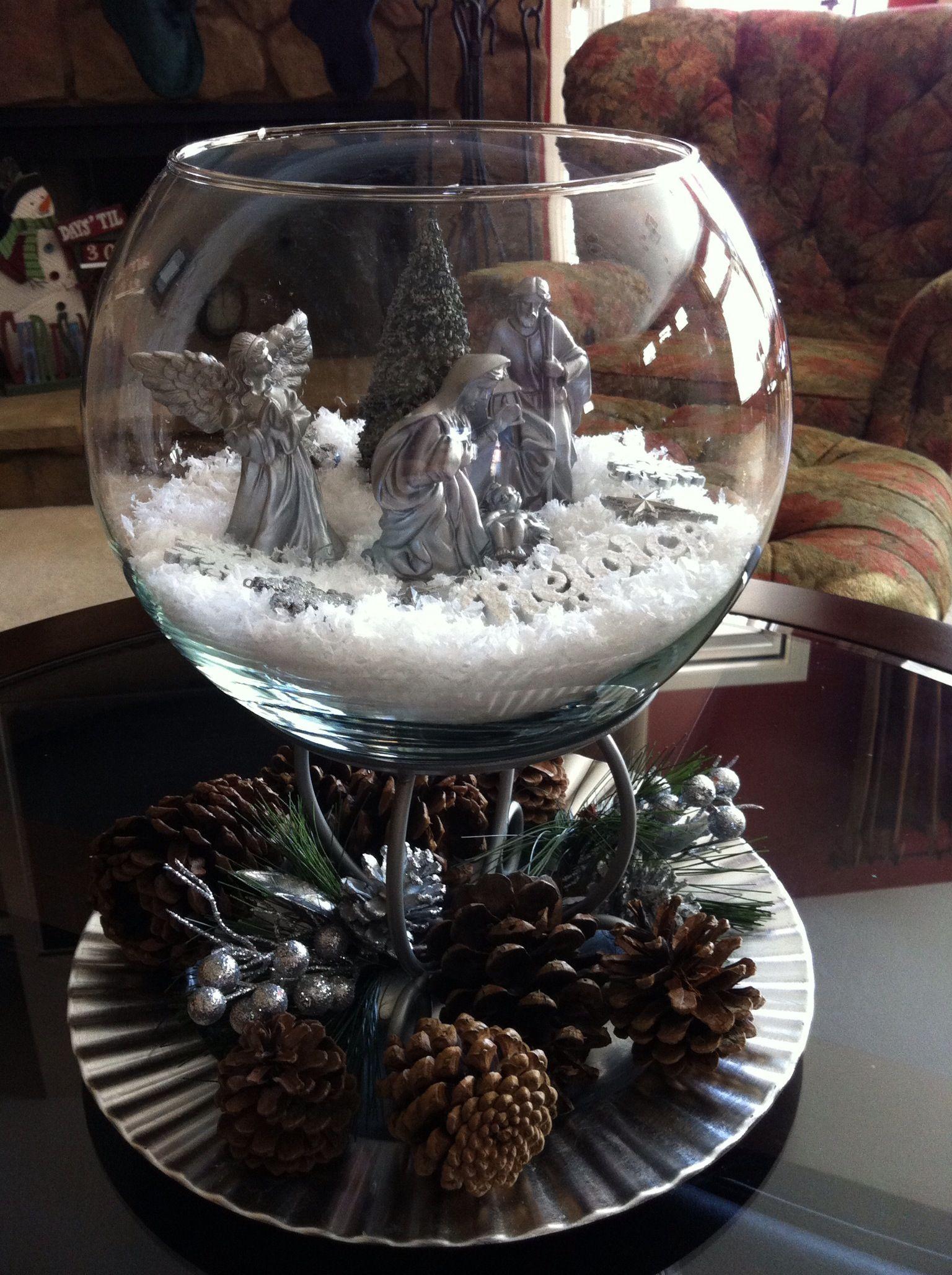 Ιδέες Χριστουγεννιάτικης διακόσμησης με στρογγυλές γυάλες