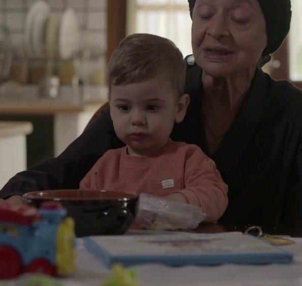 Σασμός-γιαγιά Ειρήνη-μικρός Πετρής-