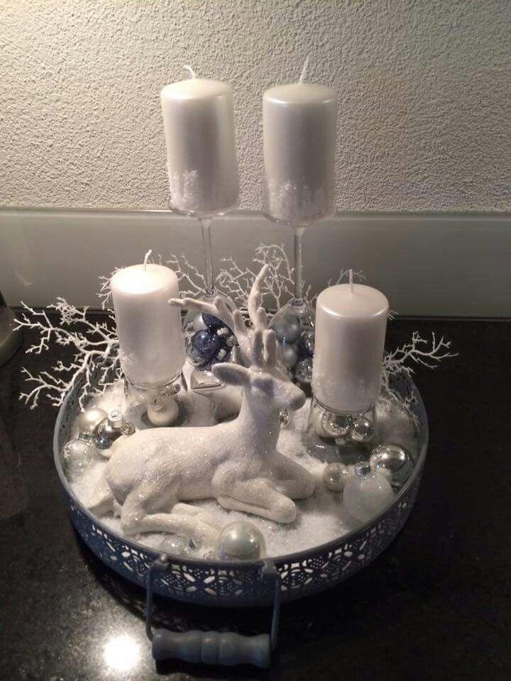 ιδέες-για-χριστουγεννιάτικη διακόσμηση-στο-τραπεζάκι-του-σαλονιού-Χριστούγεννα 2022- ιδέες-για-χριστουγεννιάτικη διακόσμηση-στο-τραπεζάκι-του-σαλονιού-Χριστούγεννα 2022-