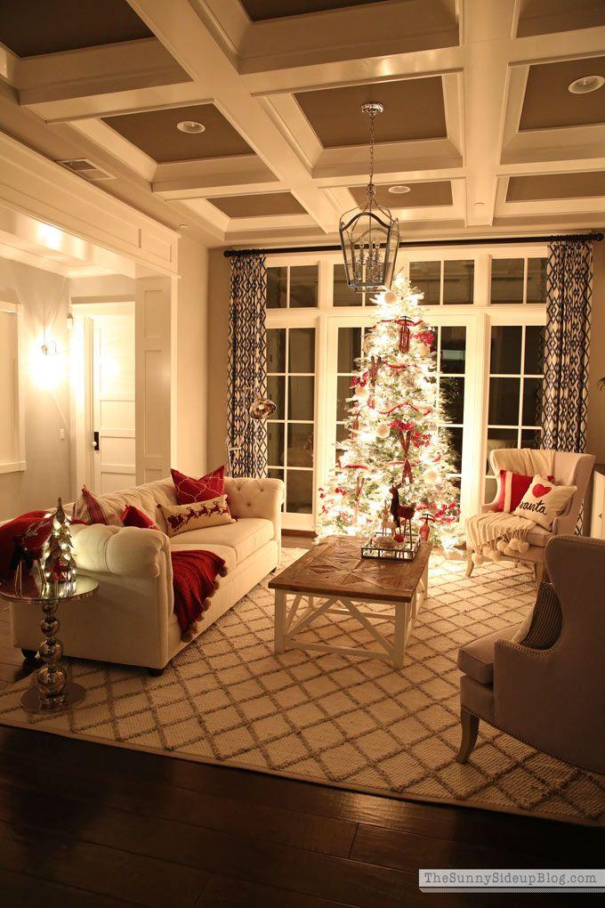 ιδέες-για-χριστουγεννιάτικη διακόσμηση-στο-τραπεζάκι-του-σαλονιού-Χριστούγεννα 2022- ιδέες-για-χριστουγεννιάτικη διακόσμηση-στο-τραπεζάκι-του-σαλονιού-Χριστούγεννα 2022-