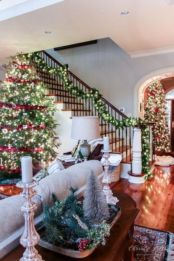 ιδέες-για-χριστουγεννιάτικη διακόσμηση-στο-τραπεζάκι-του-σαλονιού-Χριστούγεννα 2022- ιδέες-για-χριστουγεννιάτικη διακόσμηση-στο-τραπεζάκι-του-σαλονιού-Χριστούγεννα 2022-